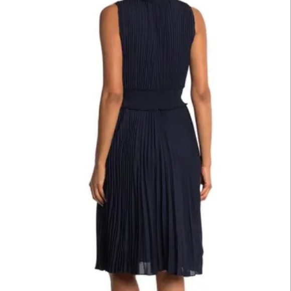 *1 Left!* NWT NANETTE LEPORE | Pleated Midi Dress - Picture 3 of 7
